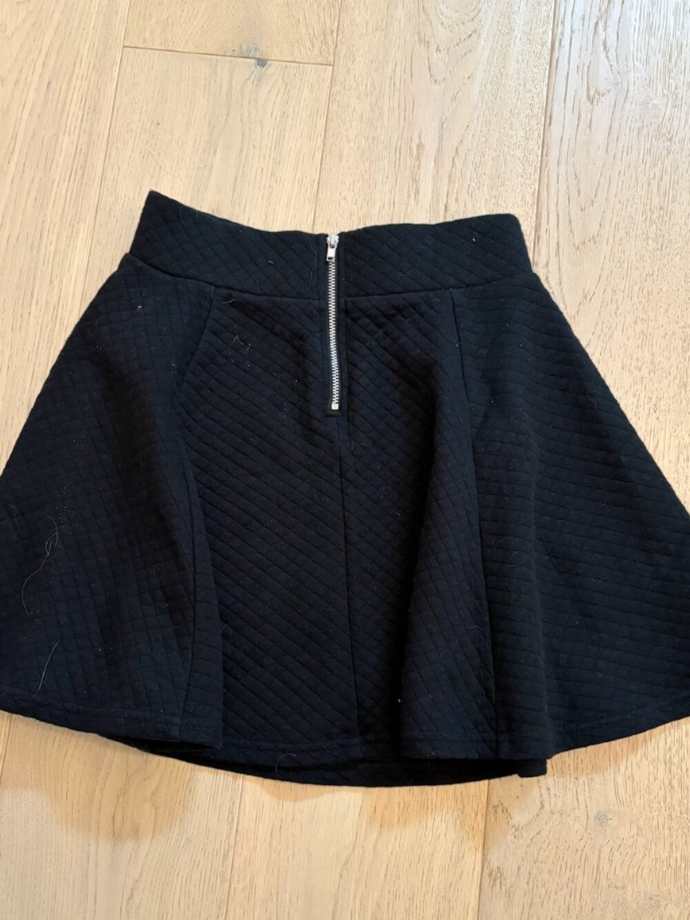 H&M | Flared Mini Skirt - Picture 3 of 5